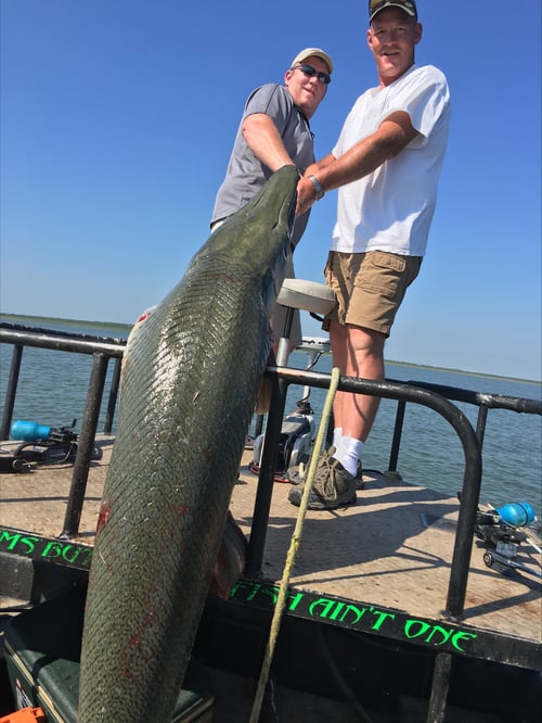 Alligator Gar Rod and Reel Trip