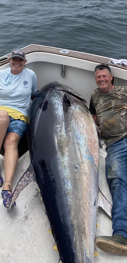 10 Hour Trip – Giant Tuna