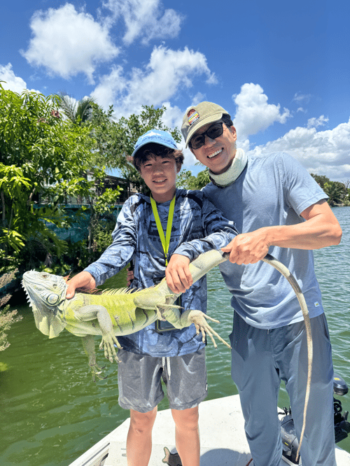 Iguana Hunting Adventure 