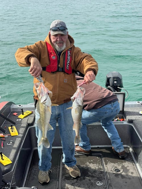 Walleye or Perch on 22' Range