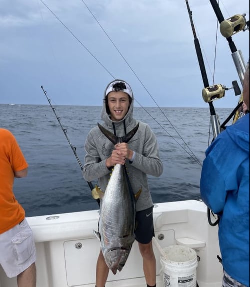 14 Hour – Offshore Tuna Trip