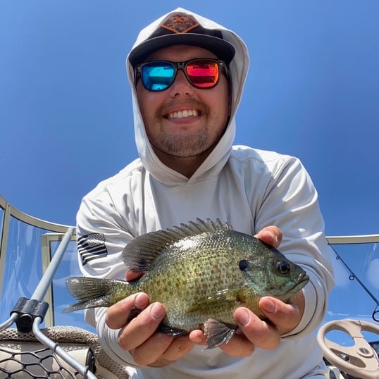 Bluegill fishing With Spencer In Hubbard, IA