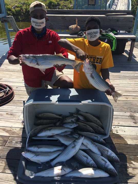 lake texoma fishing guide